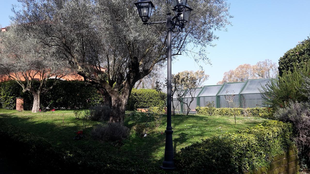 Apart-hotel Casale Mostacciano