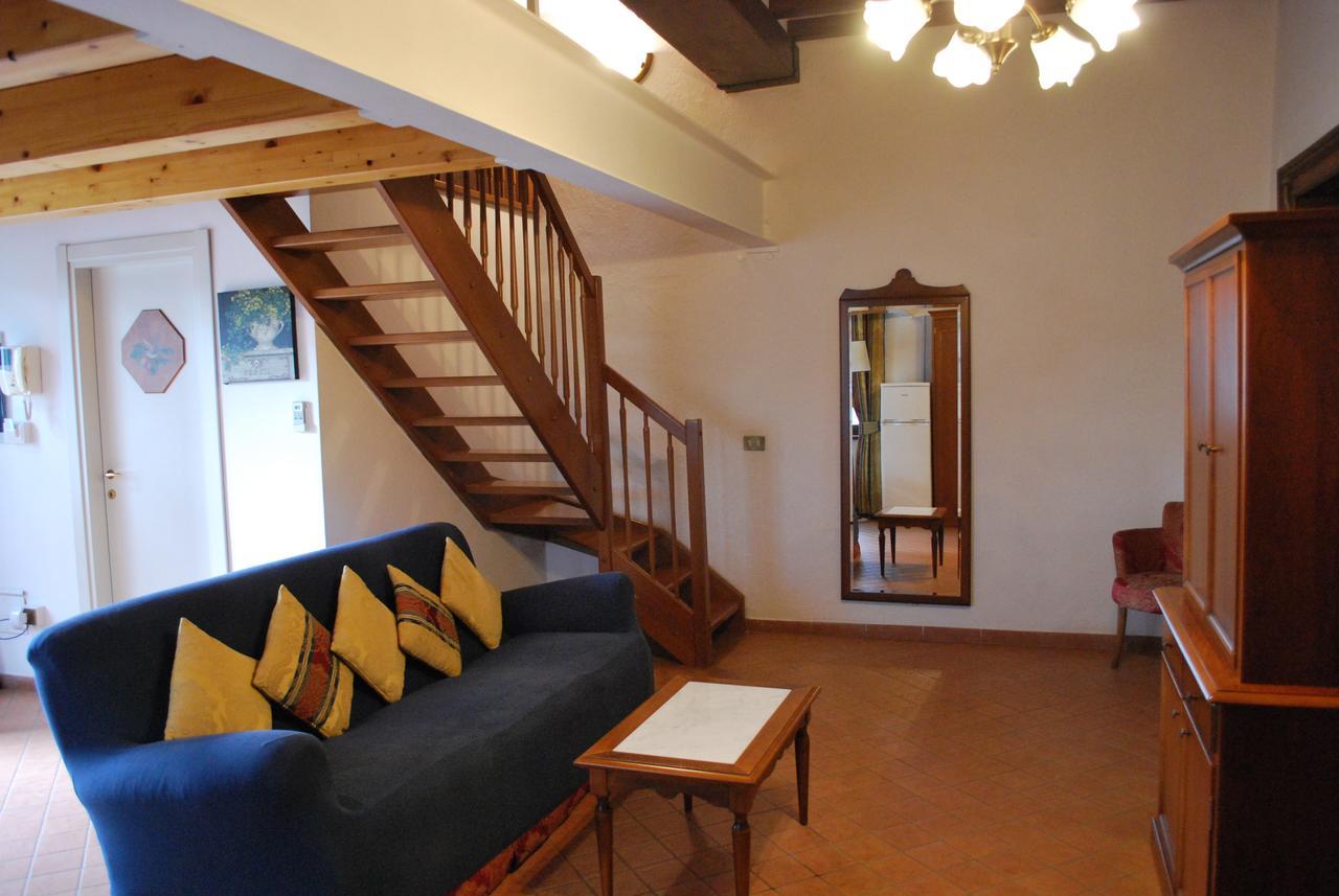 Apart-hotel Casale Mostacciano 3*
